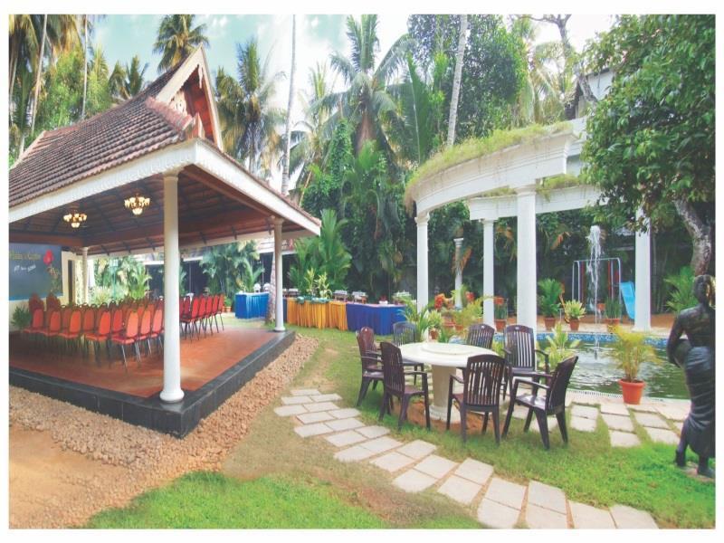 Hotel Chanakya Thiruvananthapuram Exterior foto
